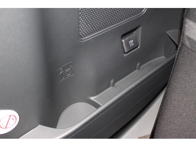 タントファンクロス認定中古車　ＣＶＴ　９インチディスプレイオーディオ　バックモニター　キーフリーシステム　シートヒーター　両側パワースライドドア　ステアリングスイッチ　オートエアコン　オートライト　ＬＥＤヘッドライト（香川県）の中古車