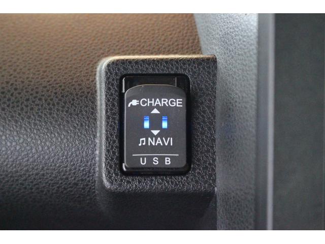 タントカスタムＲＳ認定中古車　ＣＶＴ　４ＷＤ　ナビ　バックモニター　ドライブレコーダー　ＥＴＣ　キーフリーシステム　シートヒーター　両側パワースライドドア　ステアリングスイッチ　ＬＥＤヘッドライト　オートライト（香川県）の中古車