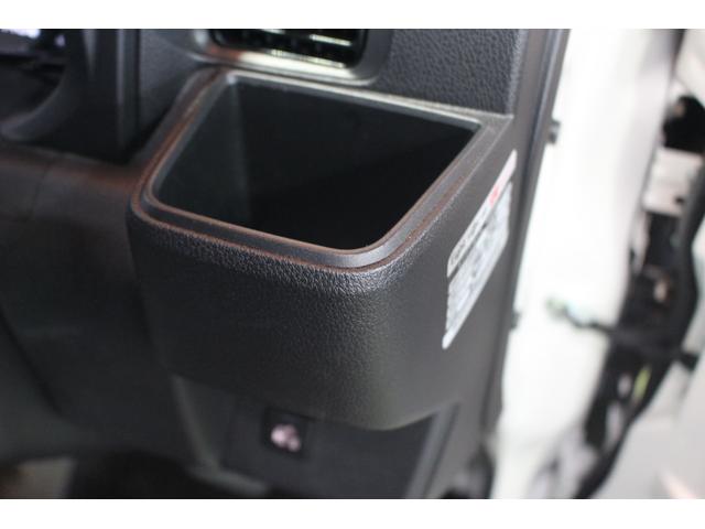 ハイゼットトラックスタンダード認定中古車　ＣＶＴ　ラジオ　マニュアルエアコン　ＬＥＤヘッドライト　オートライト　アイドリングストップ　スマートアシスト　コーナーセンサー　パワーステアリング　ドアバイザー　最大積載量３５０ｋｇ（香川県）の中古車