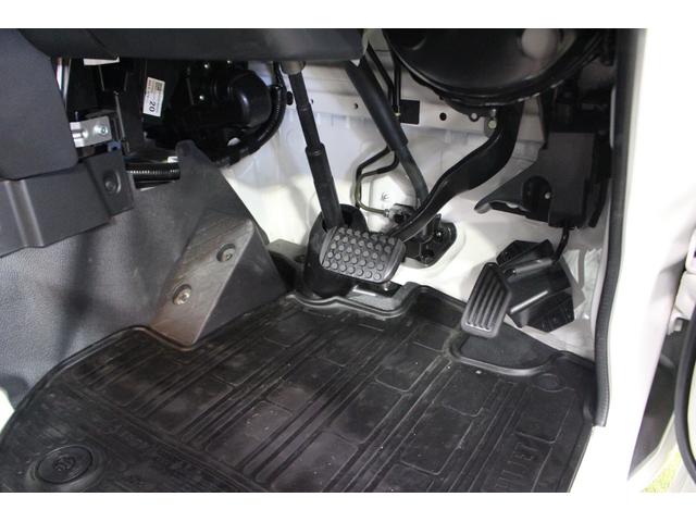 ハイゼットトラックスタンダード認定中古車　ＣＶＴ　ラジオ　マニュアルエアコン　ＬＥＤヘッドライト　オートライト　アイドリングストップ　スマートアシスト　コーナーセンサー　パワーステアリング　ドアバイザー　最大積載量３５０ｋｇ（香川県）の中古車