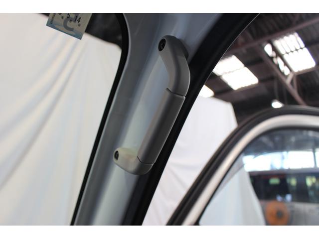 ハイゼットトラックスタンダード認定中古車　ＣＶＴ　ラジオ　マニュアルエアコン　ＬＥＤヘッドライト　オートライト　アイドリングストップ　スマートアシスト　コーナーセンサー　パワーステアリング　ドアバイザー　最大積載量３５０ｋｇ（香川県）の中古車