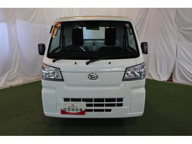 ハイゼットトラックスタンダード認定中古車　ＣＶＴ　ラジオ　マニュアルエアコン　コーナーセンサー　アイドリングストップ　スマートアシスト　オートライト　パワーステアリング　ハロゲンヘッドライト　ドアバイザー　最大積載量３５０ｋｇ（香川県）の中古車