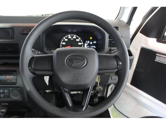ハイゼットトラックスタンダード認定中古車　ＣＶＴ　ラジオ　マニュアルエアコン　コーナーセンサー　アイドリングストップ　スマートアシスト　オートライト　パワーステアリング　ハロゲンヘッドライト　ドアバイザー　最大積載量３５０ｋｇ（香川県）の中古車