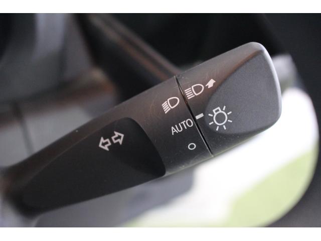 ハイゼットトラックスタンダード認定中古車　ＣＶＴ　ラジオ　マニュアルエアコン　コーナーセンサー　アイドリングストップ　スマートアシスト　オートライト　パワーステアリング　ハロゲンヘッドライト　ドアバイザー　最大積載量３５０ｋｇ（香川県）の中古車