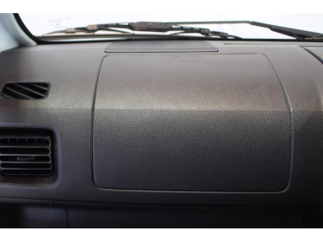 ハイゼットトラックスタンダード認定中古車　ＣＶＴ　ラジオ　マニュアルエアコン　コーナーセンサー　アイドリングストップ　スマートアシスト　オートライト　パワーステアリング　ハロゲンヘッドライト　ドアバイザー　最大積載量３５０ｋｇ（香川県）の中古車