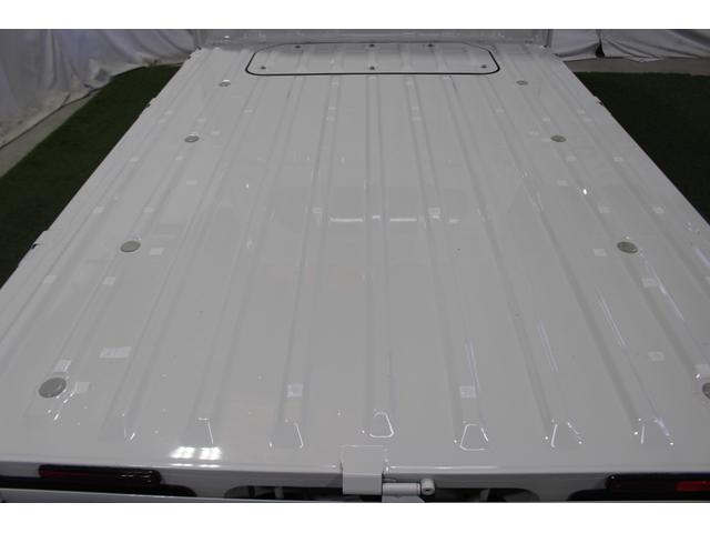 ハイゼットトラックスタンダード　農用スペシャル認定中古車　５速ＭＴ　パートタイム４ＷＤ　マニュアルエアコン　ハロゲンヘッドライト　オートライト　パワーステアリング　スペアタイヤ　アイドリングストップ　最大積載量３５０ｋｇ（香川県）の中古車