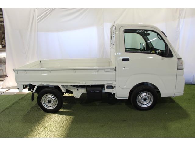 ハイゼットトラックスタンダード　農用スペシャル認定中古車　５速ＭＴ　パートタイム４ＷＤ　マニュアルエアコン　ハロゲンヘッドライト　オートライト　パワーステアリング　スペアタイヤ　アイドリングストップ　最大積載量３５０ｋｇ（香川県）の中古車