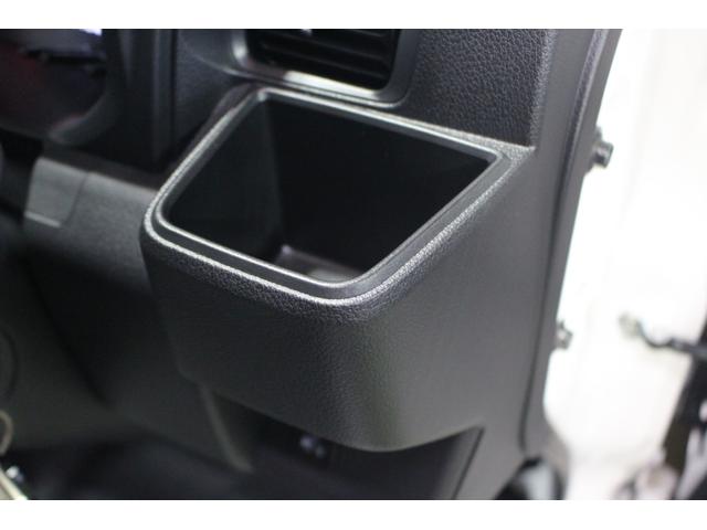 ハイゼットトラックスタンダード　農用スペシャル認定中古車　５速ＭＴ　パートタイム４ＷＤ　マニュアルエアコン　ハロゲンヘッドライト　オートライト　パワーステアリング　スペアタイヤ　アイドリングストップ　最大積載量３５０ｋｇ（香川県）の中古車