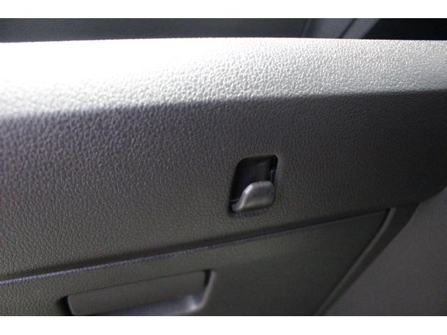 ハイゼットトラックスタンダード　農用スペシャル認定中古車　５速ＭＴ　パートタイム４ＷＤ　マニュアルエアコン　ハロゲンヘッドライト　オートライト　パワーステアリング　スペアタイヤ　アイドリングストップ　最大積載量３５０ｋｇ（香川県）の中古車