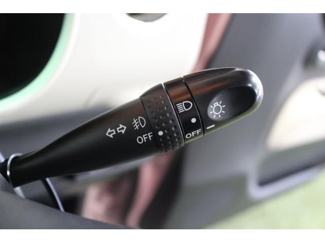 ミラココアココアプラスＧ認定中古車　ＣＶＴ　ナビ　キーフリーシステム　バックカメラ　オートエアコン　ターンシグナル付き電動格納ミラー　ドアバイザー　ハロゲンヘッドライト　パワーウインドウ　パワーステアリング　スペアタイヤ（香川県）の中古車