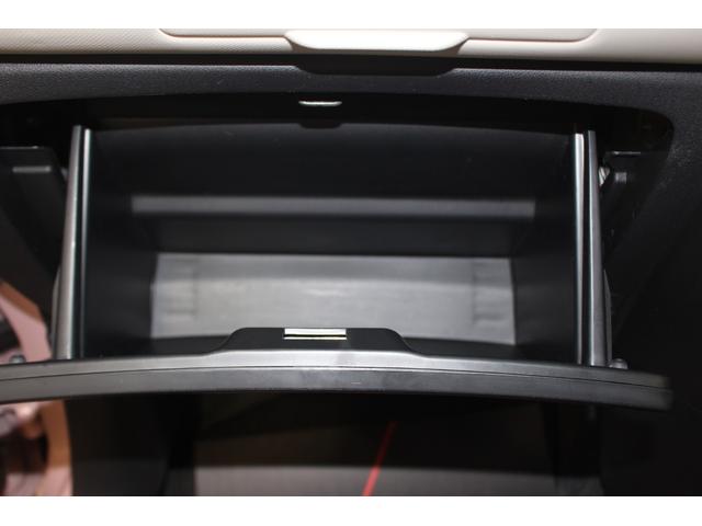 ミラココアココアプラスＧ認定中古車　ＣＶＴ　ナビ　キーフリーシステム　バックカメラ　オートエアコン　ターンシグナル付き電動格納ミラー　ドアバイザー　ハロゲンヘッドライト　パワーウインドウ　パワーステアリング　スペアタイヤ（香川県）の中古車