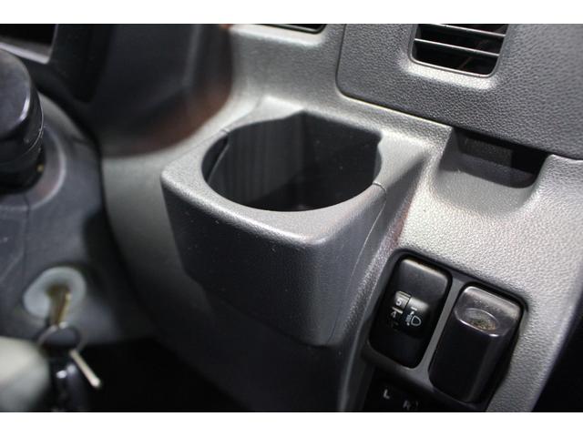 ハイゼットカーゴクルーズ認定中古車　ＣＶＴ　ＣＤラジオ　ＥＴＣ　キーレスエントリー　電動格納ミラー　マニュアルエアコン　ハロゲンヘッドライト　パワーウインドウ　ドアバイザー　パワーステアリング　パネルシフト（香川県）の中古車