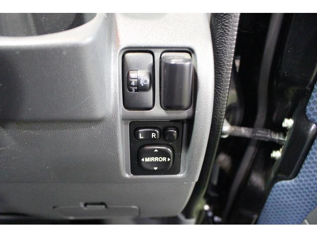 ハイゼットカーゴクルーズ認定中古車　ＣＶＴ　ＣＤラジオ　ＥＴＣ　キーレスエントリー　電動格納ミラー　マニュアルエアコン　ハロゲンヘッドライト　パワーウインドウ　ドアバイザー　パワーステアリング　パネルシフト（香川県）の中古車
