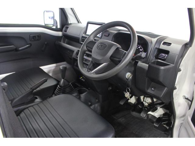 ハイゼットトラックスタンダード認定中古車　５速ＭＴ　パートタイム４ＷＤ　ナビ　ドライブレコーダー　マニュアルエアコン　オートライト　ＬＥＤヘッドライト　スマートアシスト　アイドリングストップ　　最大積載量３５０ｋｇ（香川県）の中古車