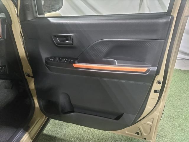 タントファンクロス認定中古車　ＣＶＴ　９インチディスプレイオーディオ　バックカメラ　キーフリーシステム　シートヒーター　ステアリングスイッチ　両側パワースライドドア　助手席側ピラーレス　ＬＥＤヘッドライト（香川県）の中古車