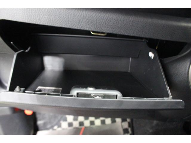 ミラジーノミニライト認定中古車 CVT CDラジオ マニュアルエアコン ターンシグナル付き電動格納ミラー LEDヘッドライト ドアバイザー アルミホイール リヤワイパー スペアタイヤ パワーウインドウ(香川県)の中古車