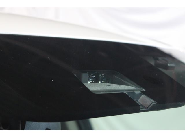 アウトランダー２０Ｇ認定中古車　ＣＶＴ　ナビ　全方位カメラ　ＥＴＣ　キーフリーシステム　ステアリングヒーター　ステアリングスイッチ　ターンシグナル付き電動格納ミラー　ＬＥＤヘッドライト　オートライト　オートエアコン（香川県）の中古車