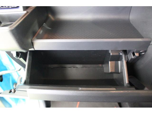 タントカスタムＲＳ認定中古車　ＣＶＴ　バックカメラ　キーフリーシステム　シートヒーター　ステアリングスイッチ　オートエアコン　オートライト　両側パワースライドドア　助手席側ピラーレス　ＬＥＤヘッドライト（香川県）の中古車