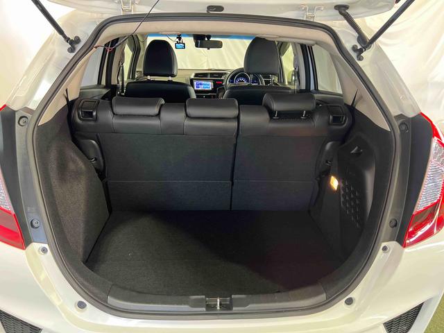 フィットハイブリッドLパッケージナビ ドライブレコーダー ETC バックカメラ キーフリーシステム オートエアコン ステアリングスイッチ(香川県)の中古車