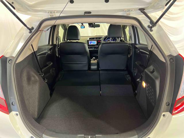 フィットハイブリッドLパッケージナビ ドライブレコーダー ETC バックカメラ キーフリーシステム オートエアコン ステアリングスイッチ(香川県)の中古車