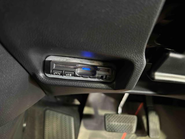 フィットハイブリッドLパッケージナビ ドライブレコーダー ETC バックカメラ キーフリーシステム オートエアコン ステアリングスイッチ(香川県)の中古車