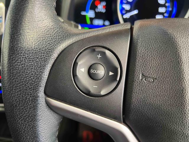 フィットハイブリッドLパッケージナビ ドライブレコーダー ETC バックカメラ キーフリーシステム オートエアコン ステアリングスイッチ(香川県)の中古車