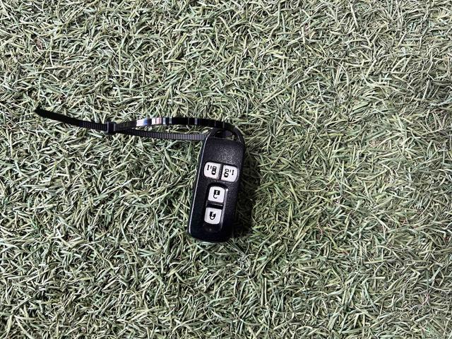 Ｎ−ＢＯＸＧ・Ｌパッケージナビ　バックカメラ　ＥＴＣ　キーフリーシステム　オートエアコン　ステアリングスイッチ　両側パワースライドドア　シートテーブル　サンシェード　認定中古車　ＣＶＴ　６６０（香川県）の中古車