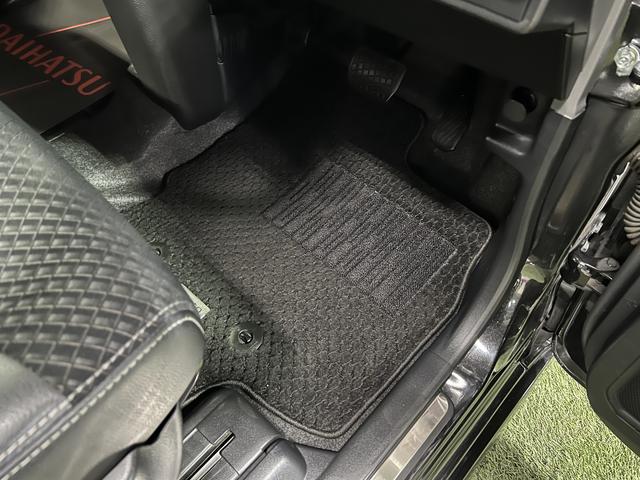 タントカスタムＲＳ純正ナビ　ＥＴＣ　バックカメラ　キーフリーシステム　ステアリングスイッチ　両側パワースライドドア　オートエアコン　認定中古車　ＣＶＴ　６６０（香川県）の中古車