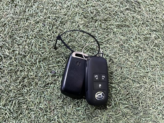 ムーヴキャンバスストライプスＧターボナビ　ドライブレコーダー　バックカメラ　ホッとカップホルダー　ステアリングスイッチ　両側パワースライドドア　キーフリーシステム　認定中古車　ＣＶＴ　６６０（香川県）の中古車