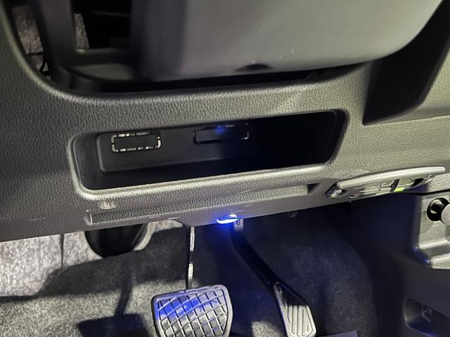 ムーヴキャンバスストライプスＧターボナビ　ドライブレコーダー　バックカメラ　ホッとカップホルダー　ステアリングスイッチ　両側パワースライドドア　キーフリーシステム　認定中古車　ＣＶＴ　６６０（香川県）の中古車