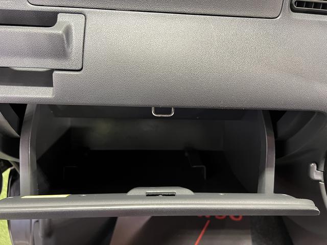 ハイゼットカーゴクルーズキーレスエントリー　電動格納ミラー　マニュアルエアコン　パワーウインドウ　パネルシフト　認定中古車　ＡＴ　６６０（香川県）の中古車