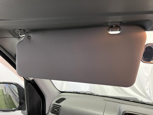 ハイゼットカーゴクルーズキーレスエントリー　電動格納ミラー　マニュアルエアコン　パワーウインドウ　パネルシフト　認定中古車　ＡＴ　６６０（香川県）の中古車