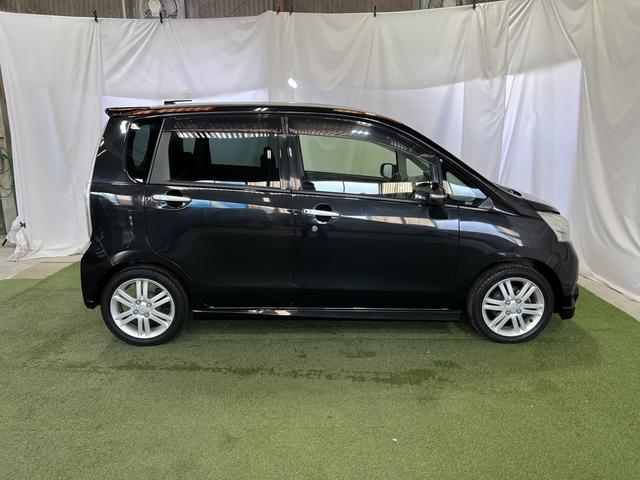 ムーヴカスタム　ＲＳＣＤラジオ　キーフリーシステム　オートエアコン　電動格納ミラー　パワーウインドウ　取説。保証書付き　認定中古車　ＣＶＴ　６６０（香川県）の中古車