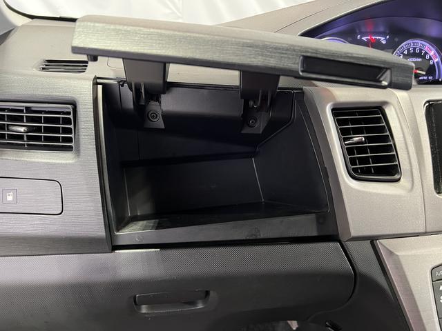 ムーヴカスタム　ＲＳＣＤラジオ　キーフリーシステム　オートエアコン　電動格納ミラー　パワーウインドウ　取説。保証書付き　認定中古車　ＣＶＴ　６６０（香川県）の中古車