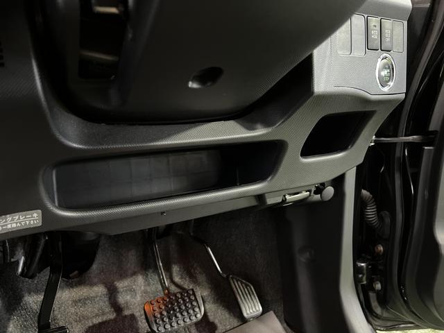 ムーヴカスタム　ＲＳＣＤラジオ　キーフリーシステム　オートエアコン　電動格納ミラー　パワーウインドウ　取説。保証書付き　認定中古車　ＣＶＴ　６６０（香川県）の中古車