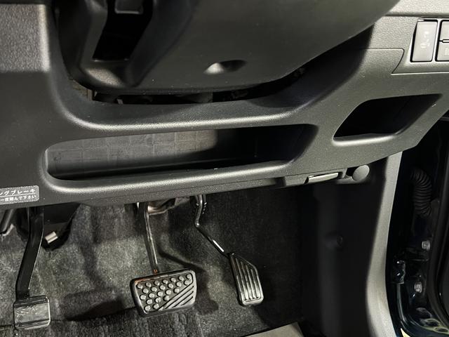 ムーヴカスタム　Ｘリミテッド　ＳＡIIIナビ　バックカメラ　ドライブレコーダー　ステアリングスイッチ　キーフリーシステム　オートエアコン　コーナーセンサー　認定中古車　ＣＶＴ　６６０（香川県）の中古車