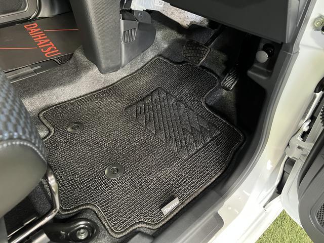 タントカスタムＸバックカメラ　シートヒーター　ステアリングスイッチ　両側パワースライドドア　助手席側ピラーレス　オートエアコン　認定中古車　ＣＶＴ　６６０（香川県）の中古車