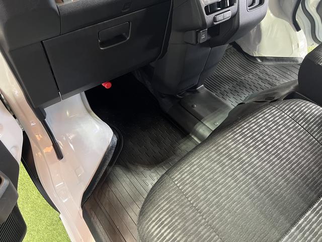 ハイゼットカーゴDXラジオ キーレス 取扱説明書 マニュアルエアコン アイドリングストップ 認定中古車 CVT 660(香川県)の中古車