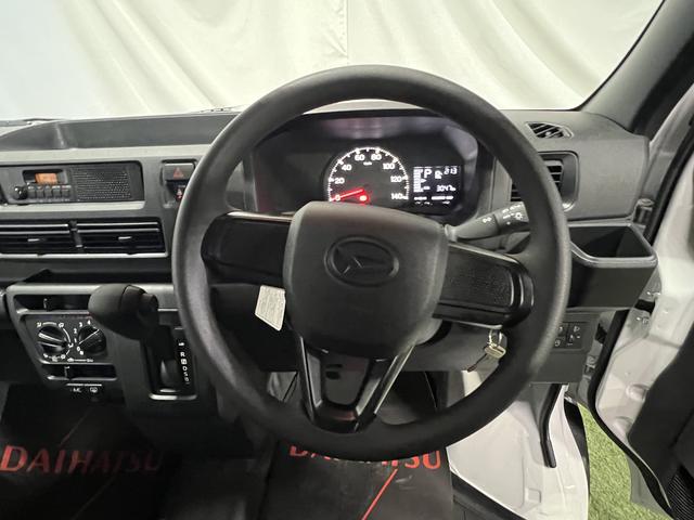 ハイゼットカーゴＤＸラジオ　キーレス　エアコン　取扱説明書　保証書　認定中古車　ＣＶＴ　６６０（香川県）の中古車