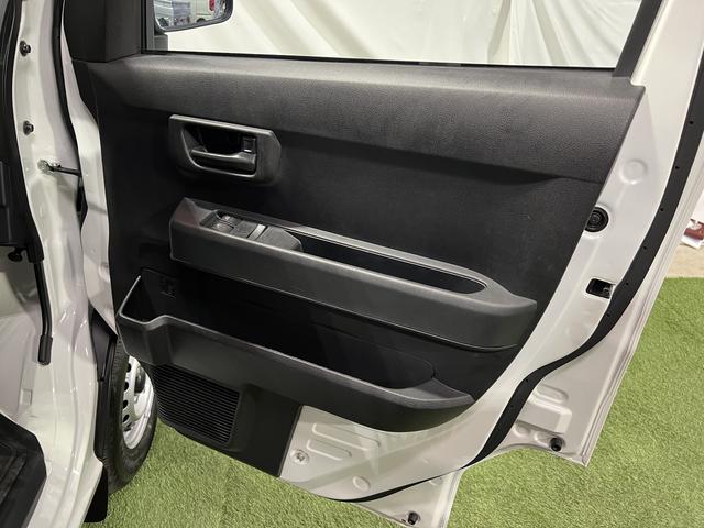 ハイゼットカーゴＤＸラジオ　キーレス　エアコン　取扱説明書　保証書　認定中古車　ＣＶＴ　６６０（香川県）の中古車