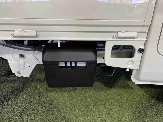 ハイゼットトラックスタンダードラジオ　エアコン　オートライト　取扱説明書　保証書　パワステ　認定中古車　ＣＶＴ　６６０（香川県）の中古車