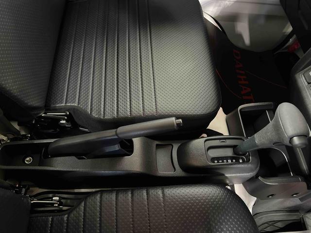 ハイゼットトラックスタンダードラジオ　エアコン　オートライト　取扱説明書　保証書　パワステ　認定中古車　ＣＶＴ　６６０（香川県）の中古車