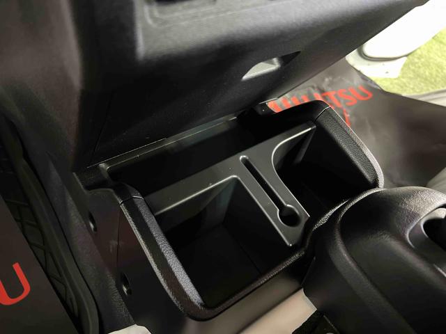 ハイゼットトラックスタンダードラジオ　エアコン　オートライト　取扱説明書　保証書　パワステ　認定中古車　ＣＶＴ　６６０（香川県）の中古車