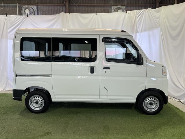 ハイゼットカーゴＤＸ純正ラジオ　キーレス　オートライト　エアコン　パワステ　取扱説明書　認定中古車　ＣＶＴ　６６０（香川県）の中古車