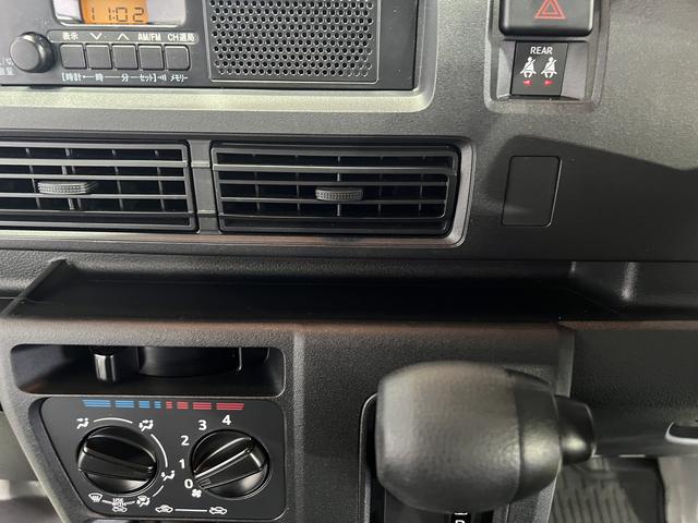 ハイゼットカーゴＤＸ純正ラジオ　キーレス　オートライト　エアコン　パワステ　取扱説明書　認定中古車　ＣＶＴ　６６０（香川県）の中古車