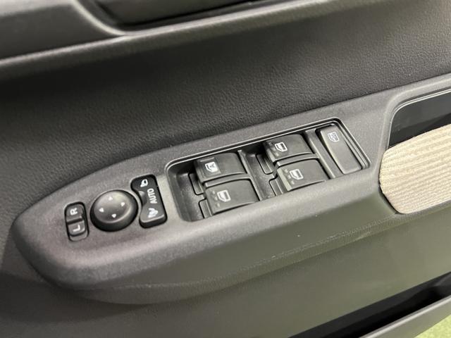 ムーヴＸディスプレイオーディオ　バックカメラ　キーフリー　ステアリングスイッチ　オートエアコン　パワースライドドア　認定中古車　ＣＶＴ　６６０（香川県）の中古車