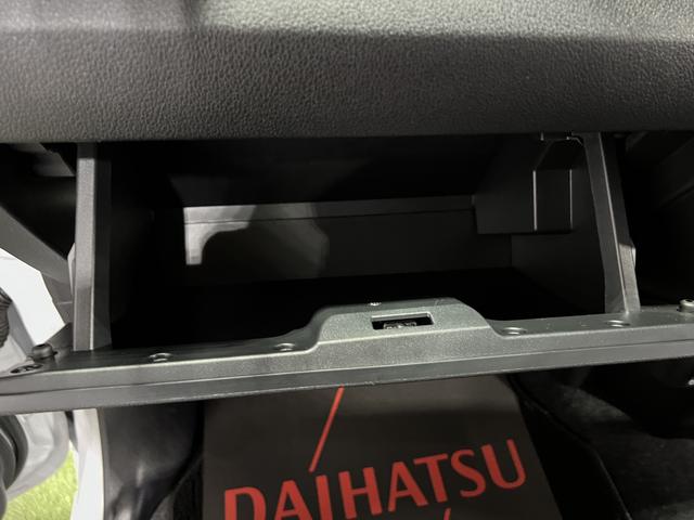 ムーヴＸディスプレイオーディオ　バックカメラ　キーフリー　ステアリングスイッチ　オートエアコン　パワースライドドア　認定中古車　ＣＶＴ　６６０（香川県）の中古車