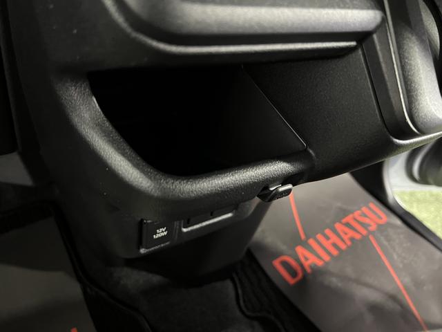 ムーヴＸディスプレイオーディオ　バックカメラ　キーフリー　ステアリングスイッチ　オートエアコン　パワースライドドア　認定中古車　ＣＶＴ　６６０（香川県）の中古車