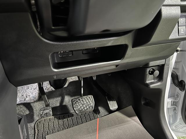 ムーヴＸディスプレイオーディオ　バックカメラ　キーフリー　ステアリングスイッチ　オートエアコン　パワースライドドア　認定中古車　ＣＶＴ　６６０（香川県）の中古車