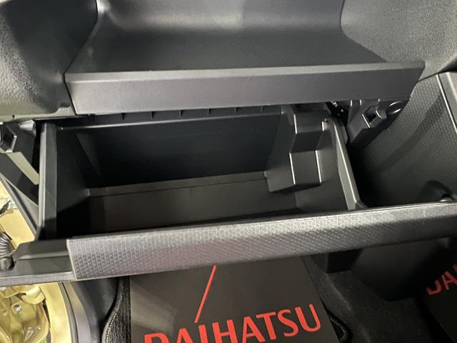 タントファンクロスバックカメラ　シートヒーター　キーフリー　ステアリングスイッチ　オートエアコン　サンシェード　シートテーブル　認定中古車　ＣＶＴ　６６０（香川県）の中古車